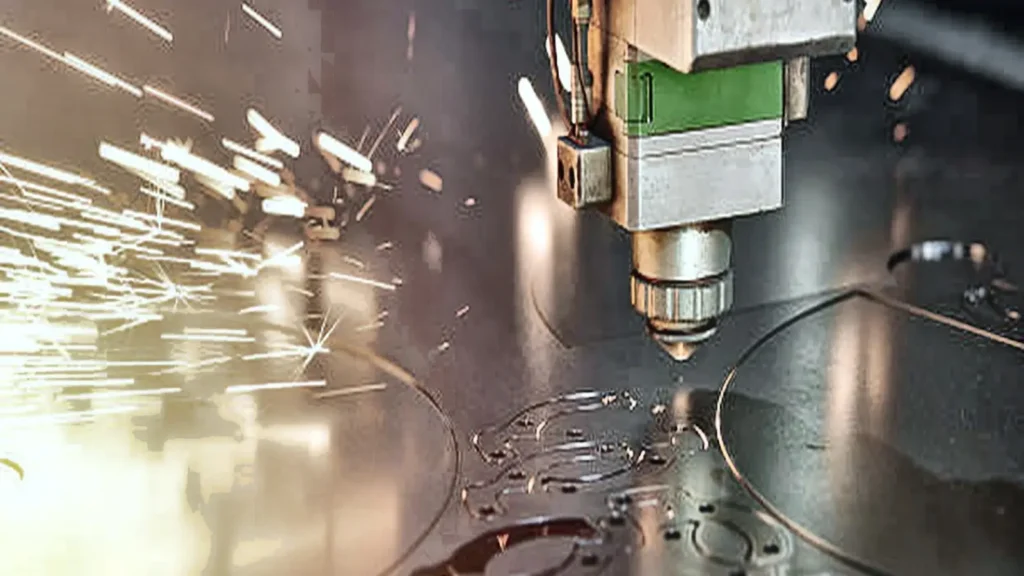 How to Choose the Right Fiber Laser Cutting Machine for Sheet Metal Fabrication