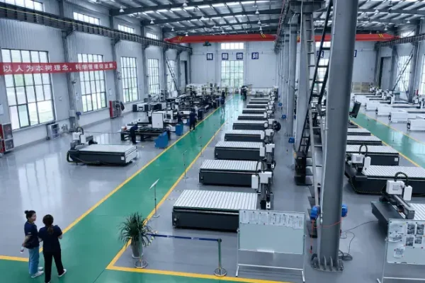 TengWen fiber laser cutting machine production workshop